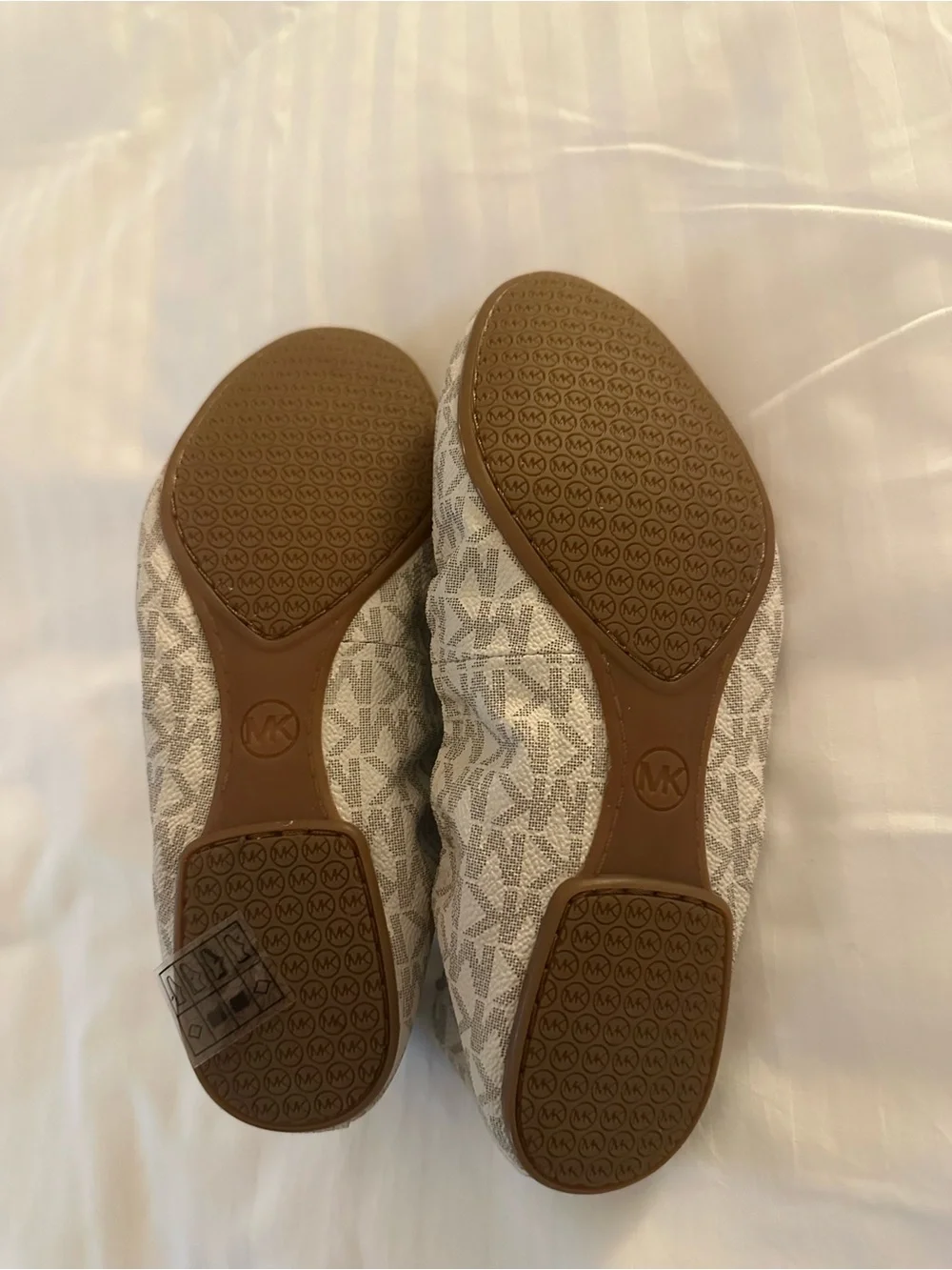 Michael Kors Beige Logo Bow Ballet Flats